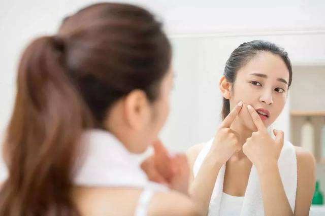 泰康人寿安徽分公司:收到“领导”要求转账的微信,你会怎么回复?